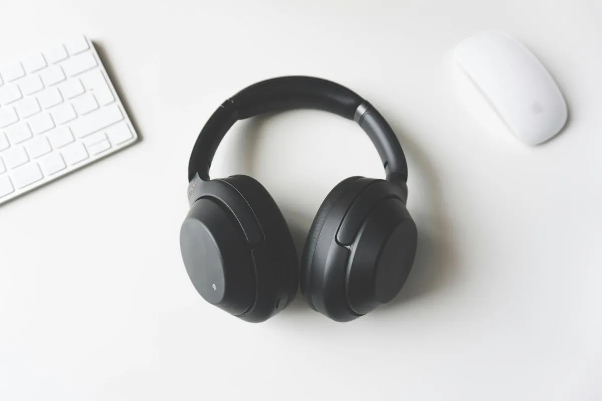 Les meilleurs casques audio pour footing : sécurité et confort essentiels