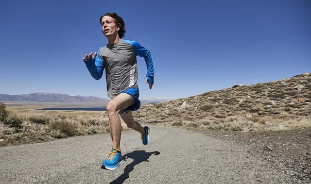 Footing combien de km/h : trouvez votre rythme idéal pour courir
