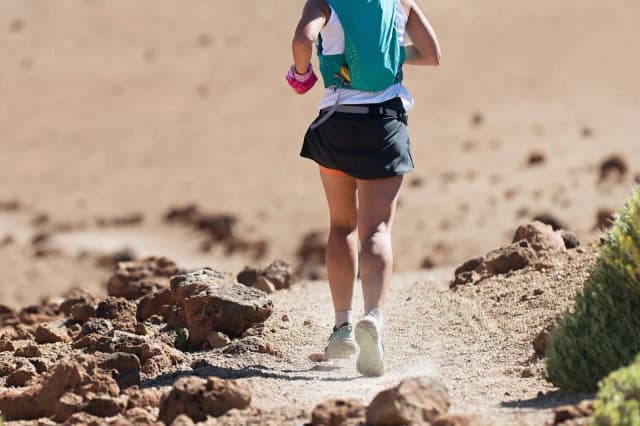 Douleur au genou après un footing : causes, solutions et prévention Douleur au genou après un footing : causes, solutions et prévention